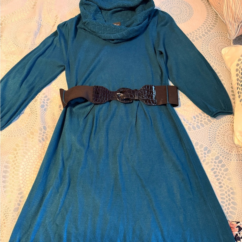 Teal Long Sleeve Dress with Black Belt